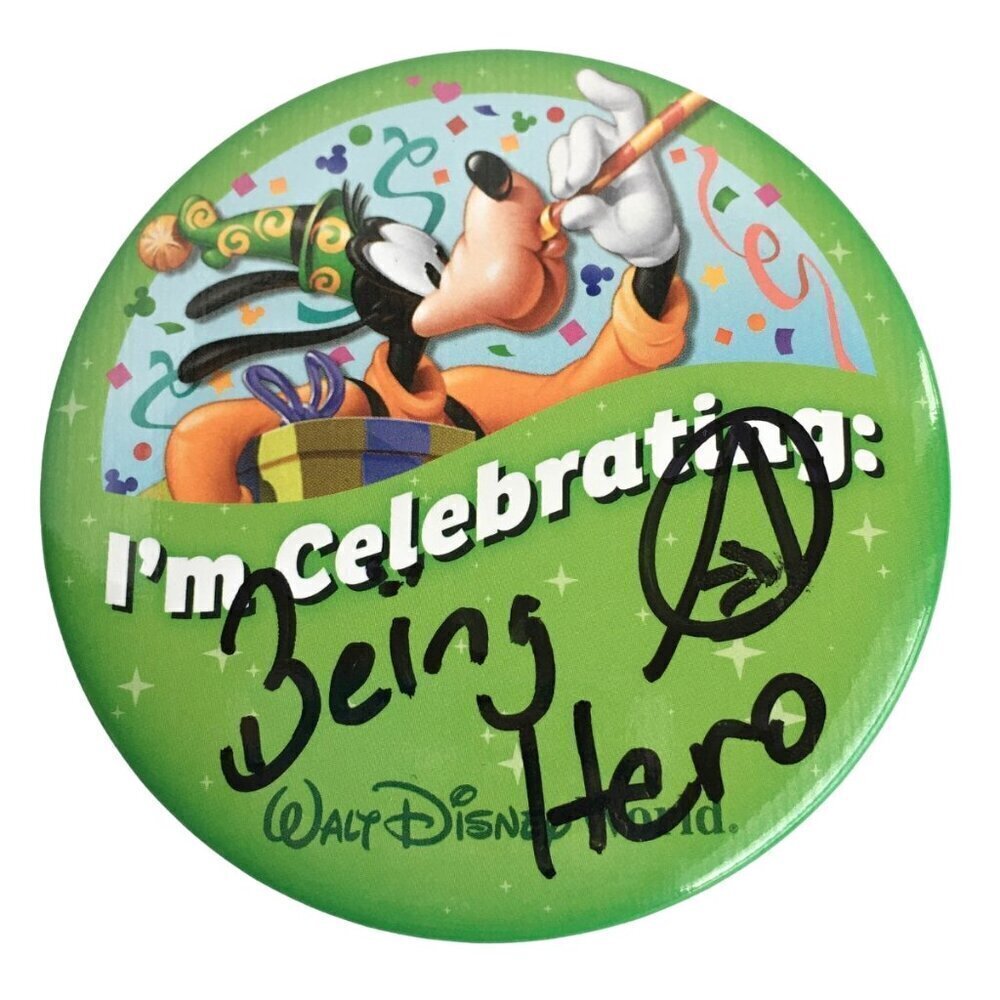 Walt Disney World Goofy I'm Celebrating‎ Being A Hero Button